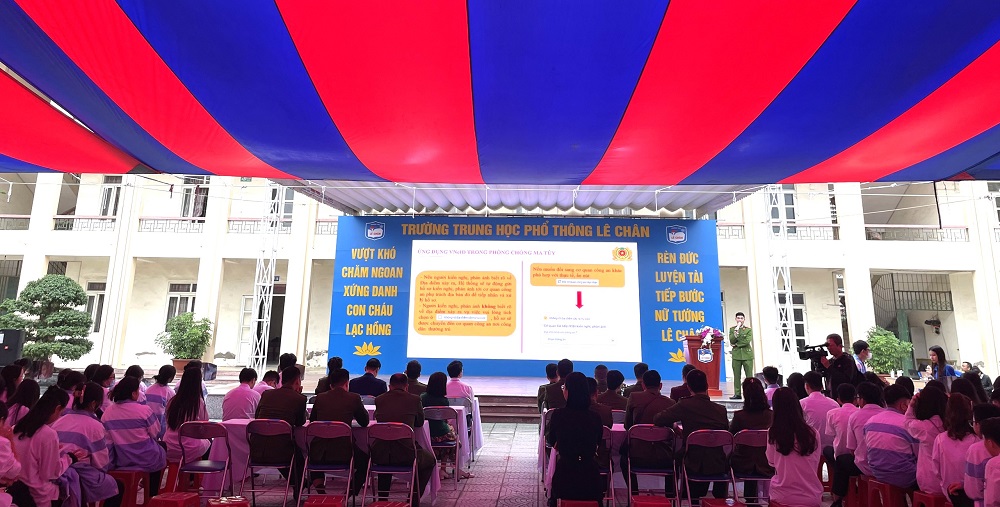 Thư cảm ơn gửi Phòng Cảnh sát QLHC về TTXH và Công an quận Hải An